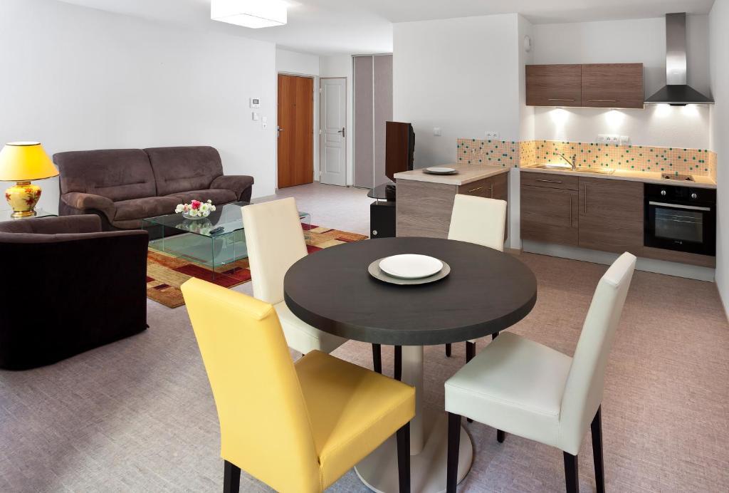 La Residence Therm'Appart Vichy Kamer foto