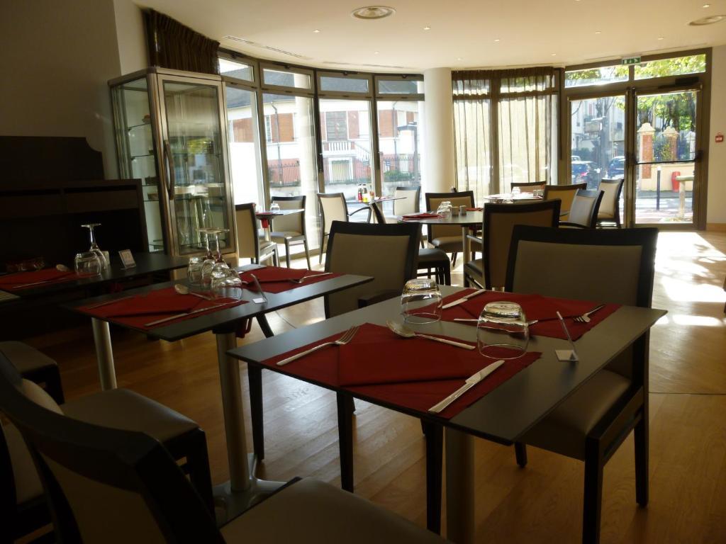 La Residence Therm'Appart Vichy Buitenkant foto